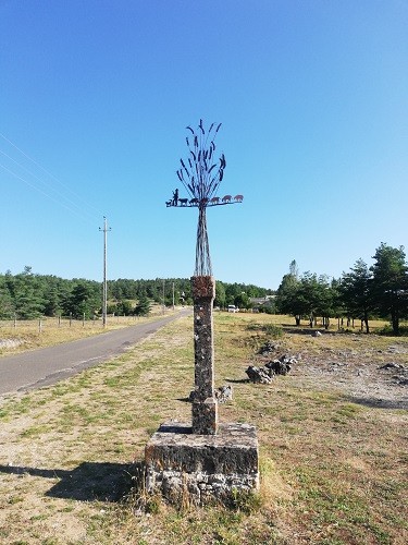 Croix Saint Pierre des Tripiers