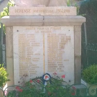 Monument aux morts de la Malène