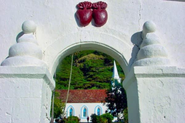 Taravai portail ob 2003 600x400